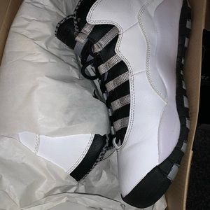 Jordan Retro 10s